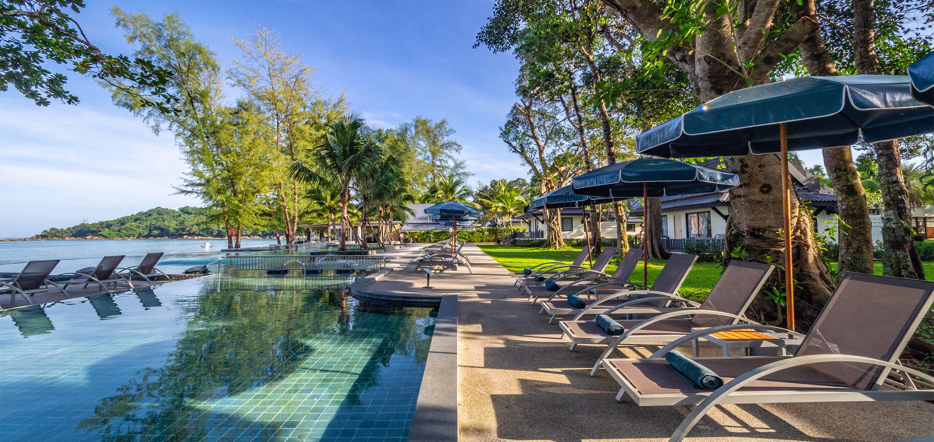 Khaolak Emerald Beach Resort and Spa White Sand Blue Sea group